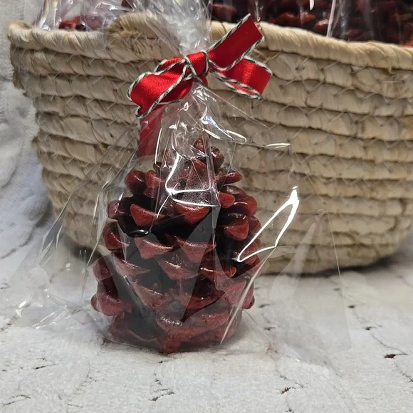 LAST! Hand Crafted Festive Aroma Pine Cone Wax Starters 2 pack - Picture 4 of 8